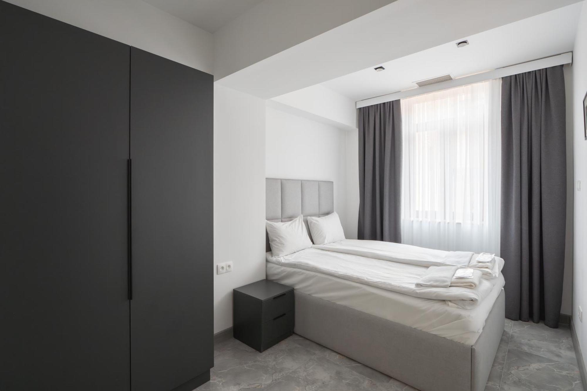 Ris Central Apartments Yerevan Exterior photo